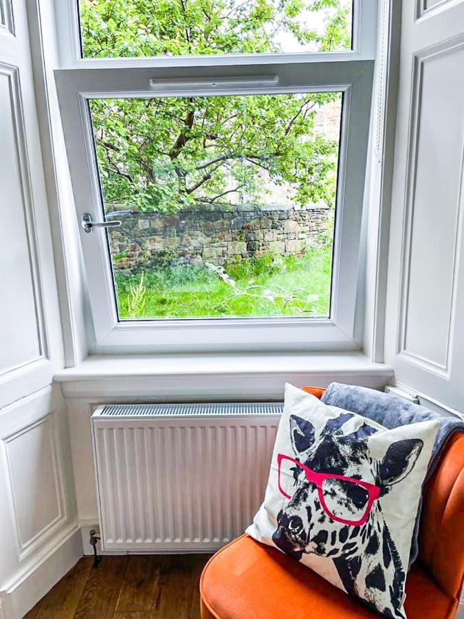 Desirable 2 Bed Apt Near Edinburgh Castle Екстер'єр фото